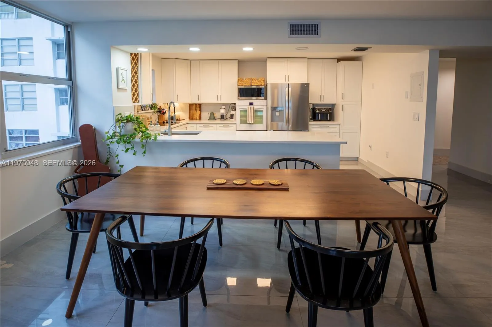 2750 Ne 183rd St 811, Aventura, Florida 33160, Aventura, Florida 33160, 2 Bedrooms Bedrooms, ,2 BathroomsBathrooms,Residential Lease,For Rent,2750 Ne 183rd St 811, Aventura, Florida 33160,A11975948