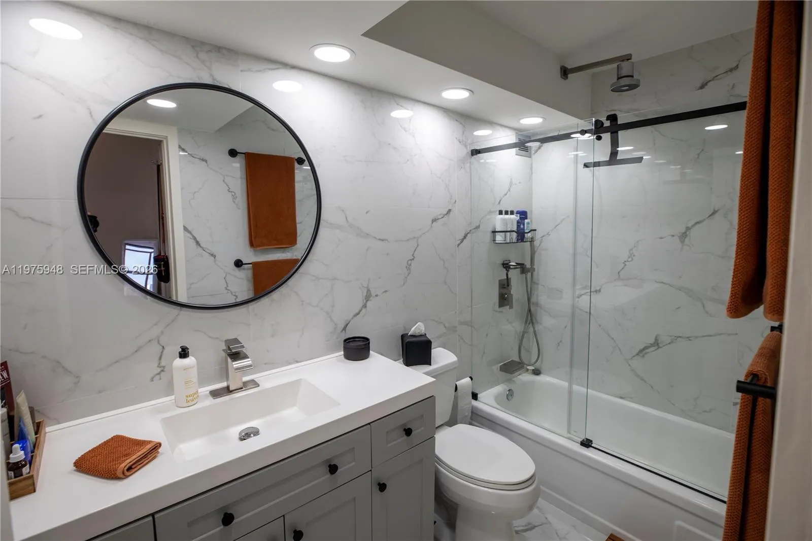 2750 Ne 183rd St 811, Aventura, Florida 33160, Aventura, Florida 33160, 2 Bedrooms Bedrooms, ,2 BathroomsBathrooms,Residential Lease,For Rent,2750 Ne 183rd St 811, Aventura, Florida 33160,A11975948