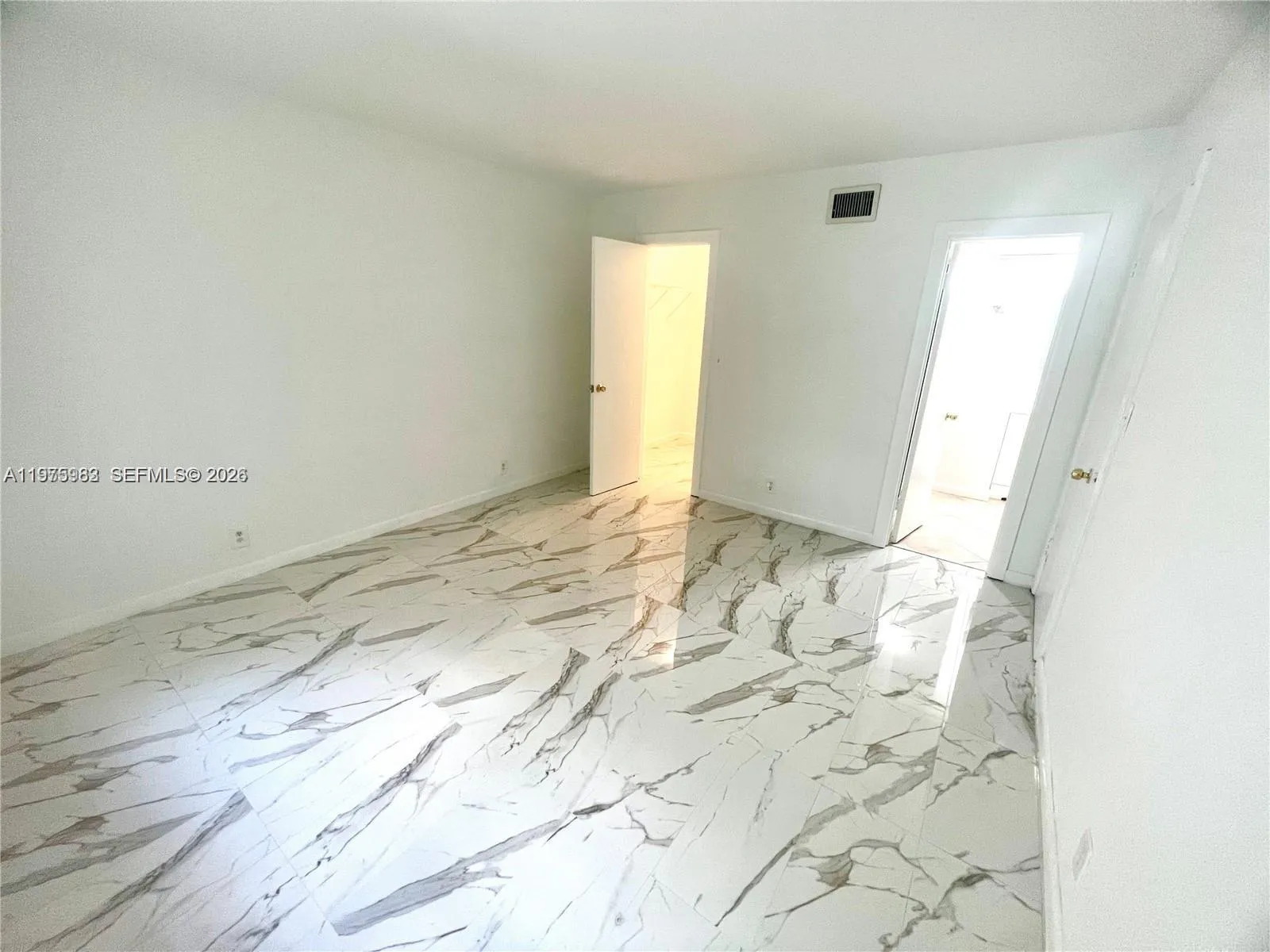 3115 Oakland Shores Dr E208, Oakland Park, Florida, Oakland Park, Florida 33309, 1 Bedroom Bedrooms, ,1 BathroomBathrooms,Residential Lease,For Rent,3115 Oakland Shores Dr E208, Oakland Park, Florida,A11975983