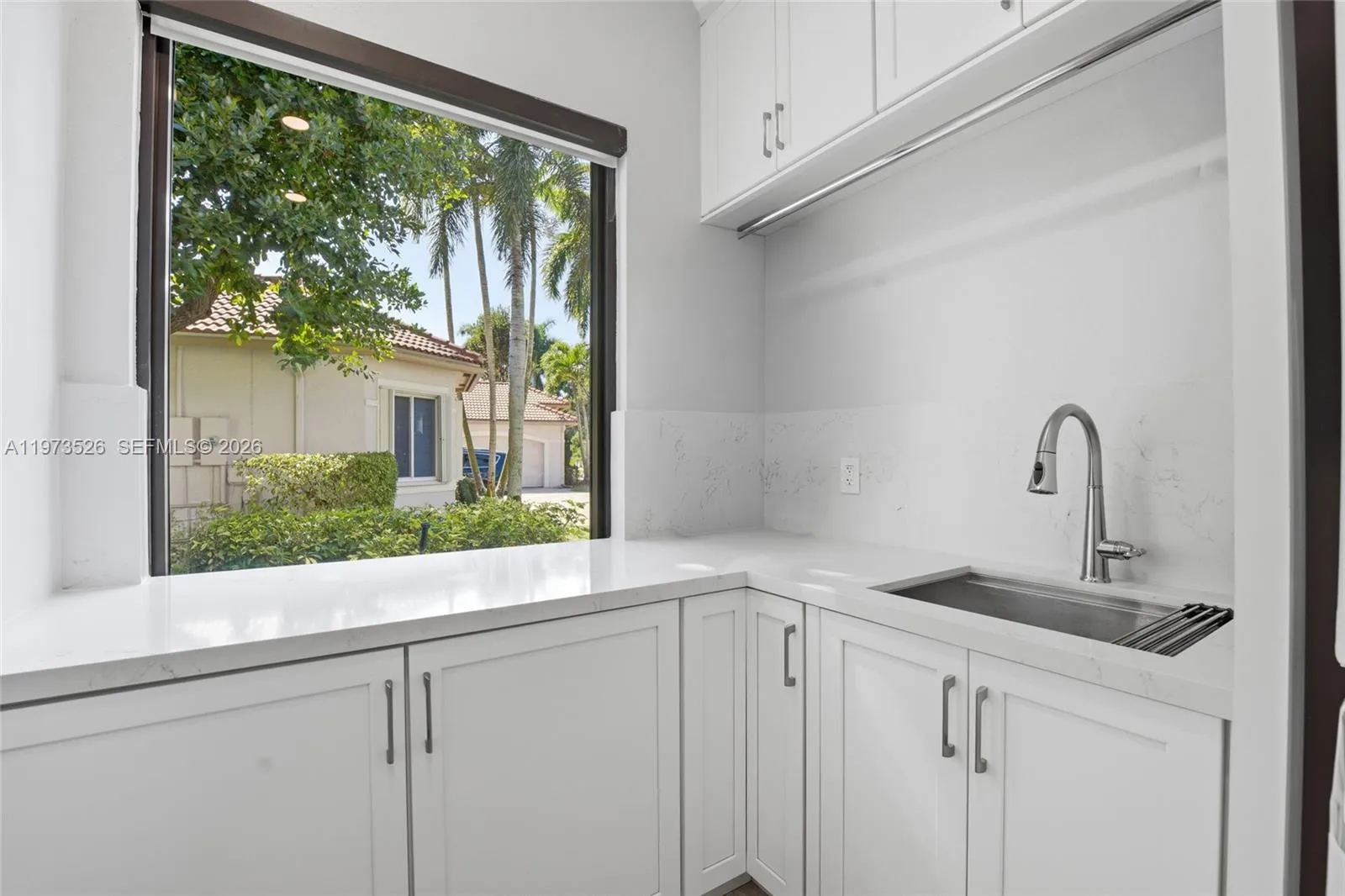 2465 Provence Cir, Weston, Florida 33327, Weston, Florida 33327, 6 Bedrooms Bedrooms, ,5 BathroomsBathrooms,Residential,For Sale,2465 Provence Cir, Weston, Florida 33327,A11973526