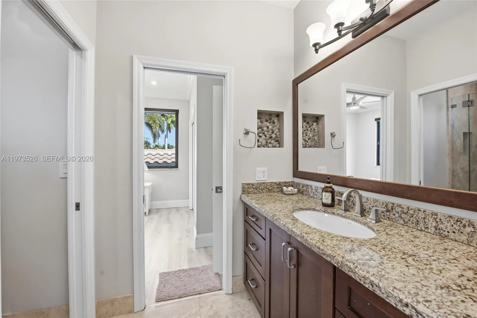 2465 Provence Cir, Weston, Florida 33327, Weston, Florida 33327, 6 Bedrooms Bedrooms, ,5 BathroomsBathrooms,Residential,For Sale,2465 Provence Cir, Weston, Florida 33327,A11973526