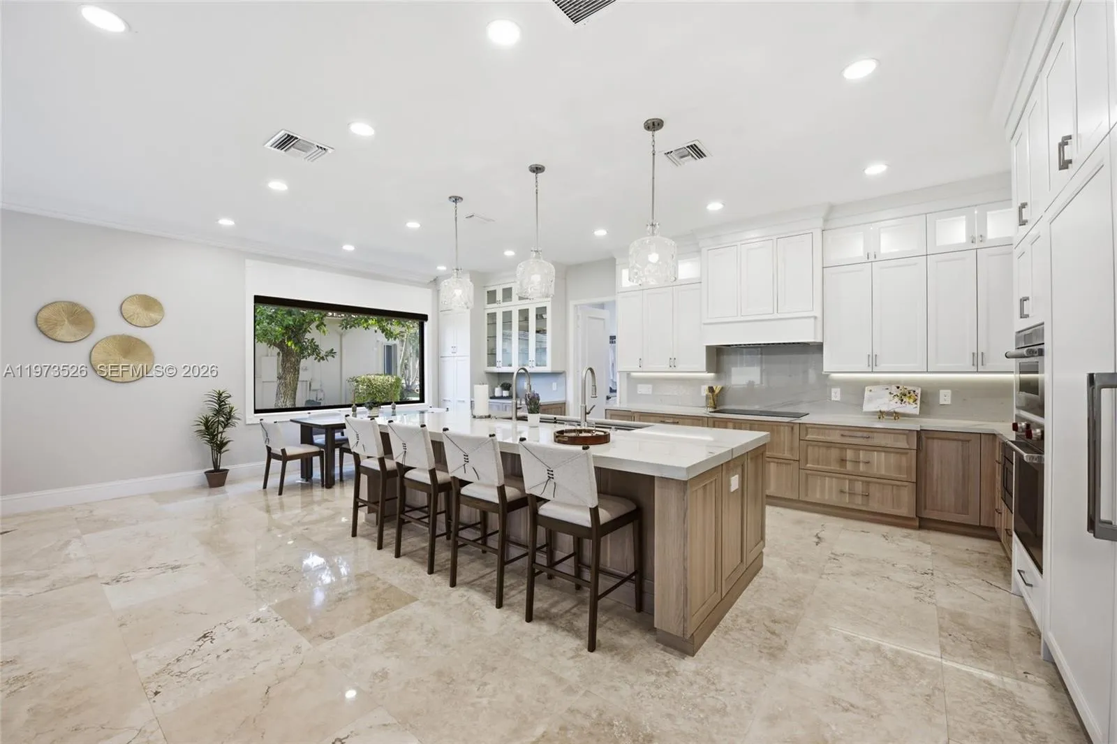 2465 Provence Cir, Weston, Florida 33327, Weston, Florida 33327, 6 Bedrooms Bedrooms, ,5 BathroomsBathrooms,Residential,For Sale,2465 Provence Cir, Weston, Florida 33327,A11973526