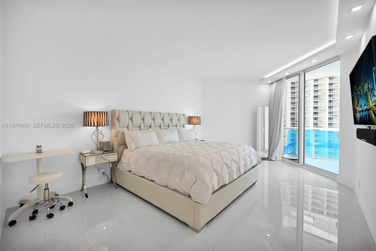 16485 Collins Ave Ph36c, Sunny Isles Beach, Florid, Sunny Isles Beach, Florida 33160, 3 Bedrooms Bedrooms, ,3 BathroomsBathrooms,Residential Lease,For Rent,16485 Collins Ave Ph36c, Sunny Isles Beach, Florid,A11976000