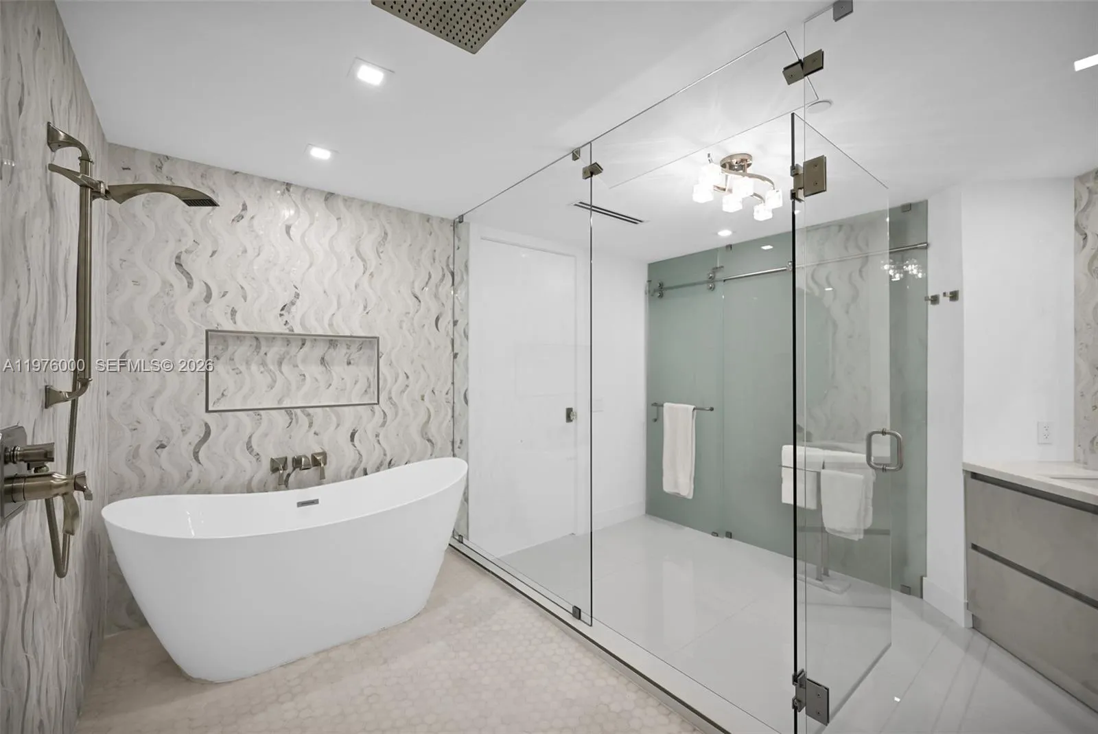 16485 Collins Ave Ph36c, Sunny Isles Beach, Florid, Sunny Isles Beach, Florida 33160, 3 Bedrooms Bedrooms, ,3 BathroomsBathrooms,Residential Lease,For Rent,16485 Collins Ave Ph36c, Sunny Isles Beach, Florid,A11976000