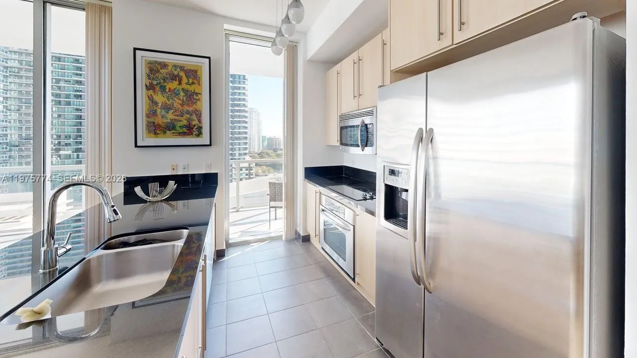 79 Sw 12th St 2206-s, Miami, Florida 33130, Miami, Florida 33130, 2 Bedrooms Bedrooms, ,2 BathroomsBathrooms,Residential Lease,For Rent,79 Sw 12th St 2206-s, Miami, Florida 33130,A11975774