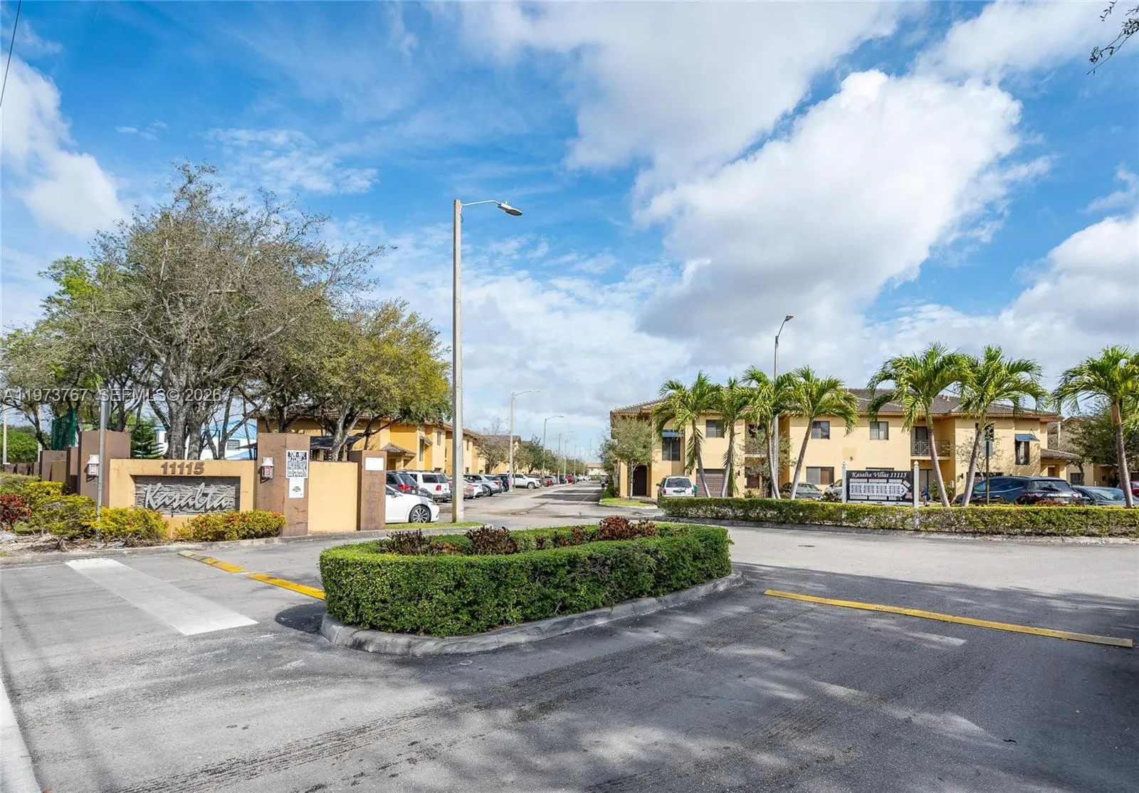11115 W Okeechobee Rd 137, Hialeah Gardens, Florid, Hialeah Gardens, Florida 33018, 3 Bedrooms Bedrooms, ,2 BathroomsBathrooms,Residential Lease,For Rent,11115 W Okeechobee Rd 137, Hialeah Gardens, Florid,A11973767