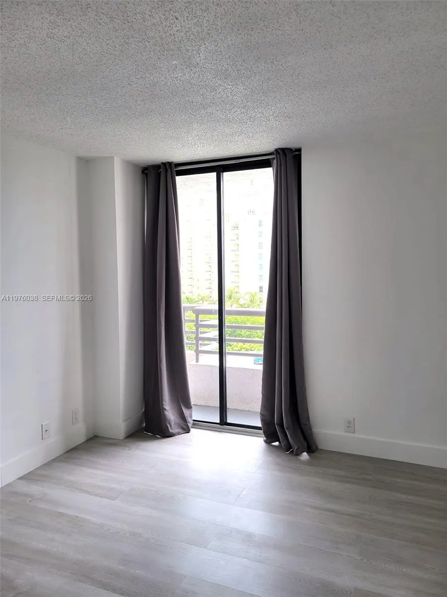 3300 Ne 191st St 814, Aventura, Florida 33180, Aventura, Florida 33180, 2 Bedrooms Bedrooms, ,2 BathroomsBathrooms,Residential Lease,For Rent,3300 Ne 191st St 814, Aventura, Florida 33180,A11976038