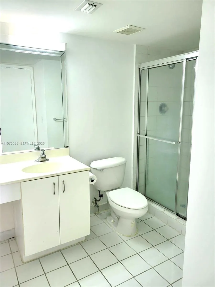 3300 Ne 191st St 814, Aventura, Florida 33180, Aventura, Florida 33180, 2 Bedrooms Bedrooms, ,2 BathroomsBathrooms,Residential Lease,For Rent,3300 Ne 191st St 814, Aventura, Florida 33180,A11976038