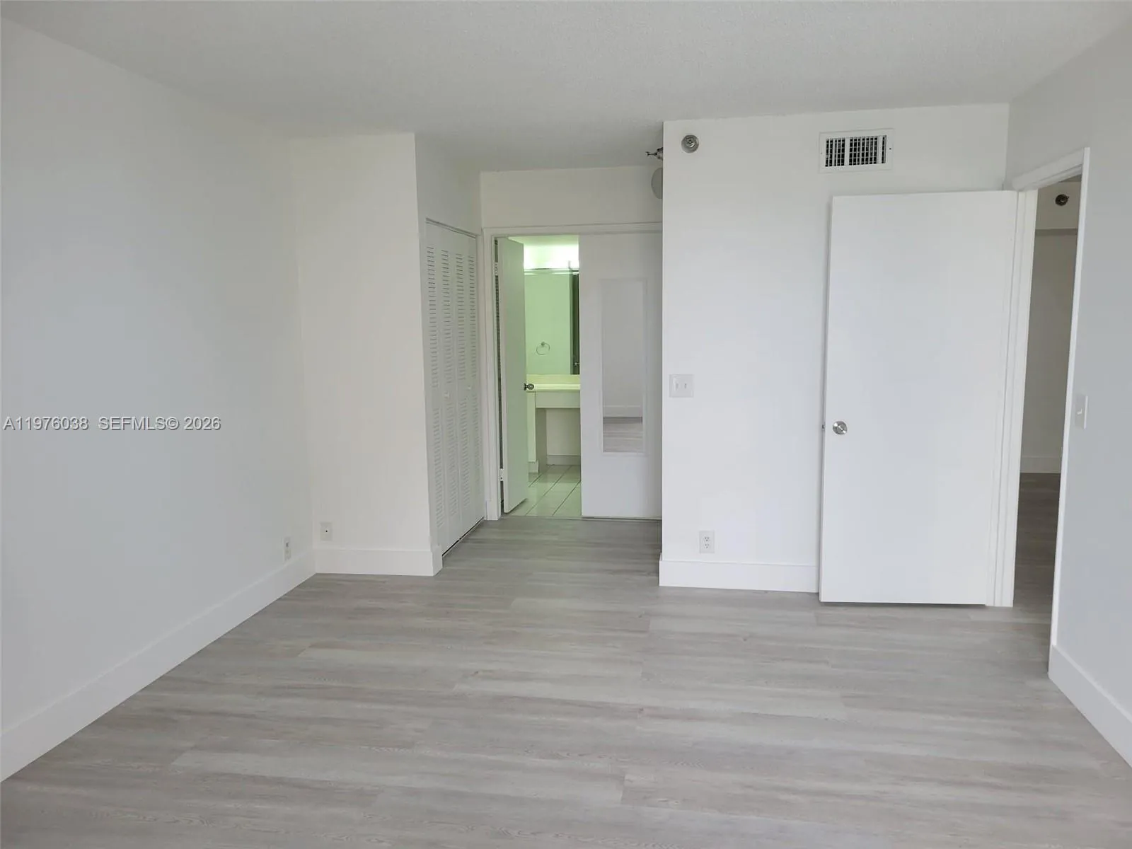 3300 Ne 191st St 814, Aventura, Florida 33180, Aventura, Florida 33180, 2 Bedrooms Bedrooms, ,2 BathroomsBathrooms,Residential Lease,For Rent,3300 Ne 191st St 814, Aventura, Florida 33180,A11976038