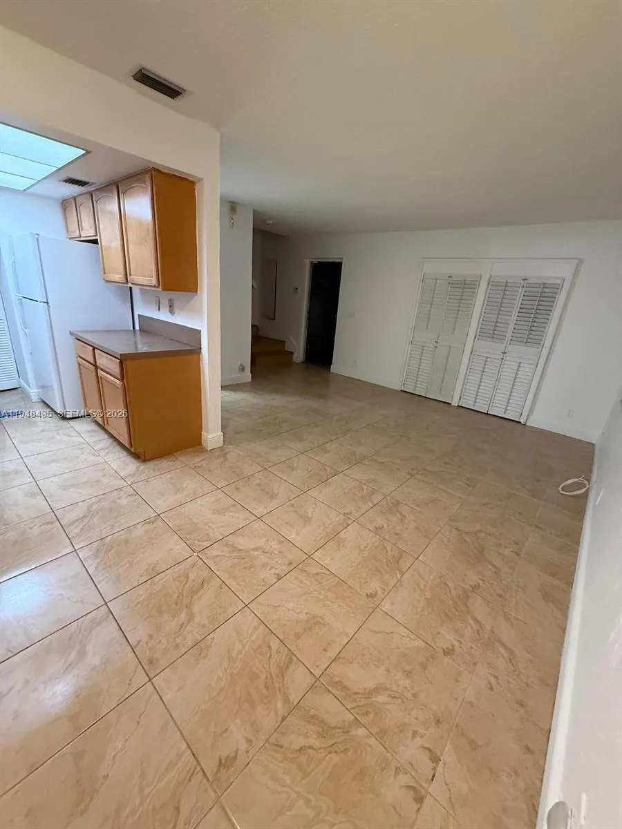 5811 Nw 21st St 20-b, Lauderhill, Florida 33313, Lauderhill, Florida 33313, 2 Bedrooms Bedrooms, ,1 BathroomBathrooms,Residential Lease,For Rent,5811 Nw 21st St 20-b, Lauderhill, Florida 33313,A11948435