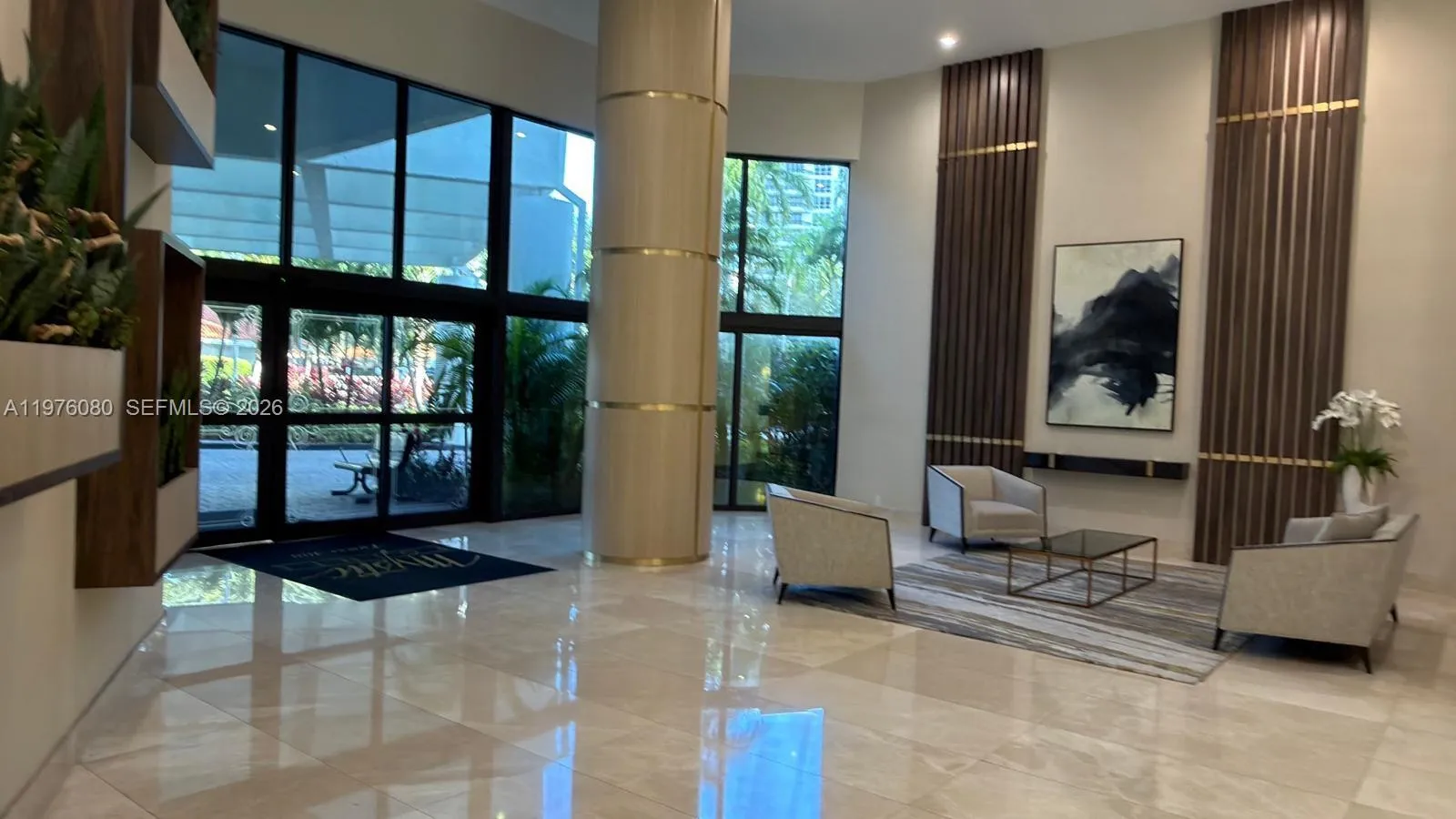 Aventura, Florida 33180, 2 Bedrooms Bedrooms, ,2 BathroomsBathrooms,Residential,For Sale,A11976080