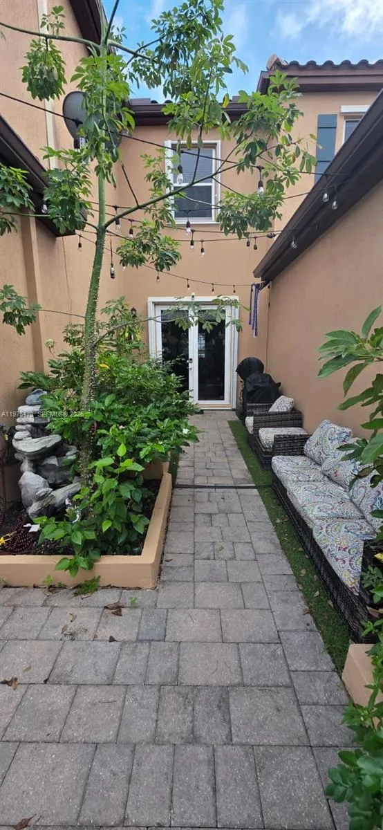 17135 Sw 96 St, Miami, Florida 33196, Miami, Florida 33196, 3 Bedrooms Bedrooms, ,2 BathroomsBathrooms,Residential,For Sale,17135 Sw 96 St, Miami, Florida 33196,A11975470