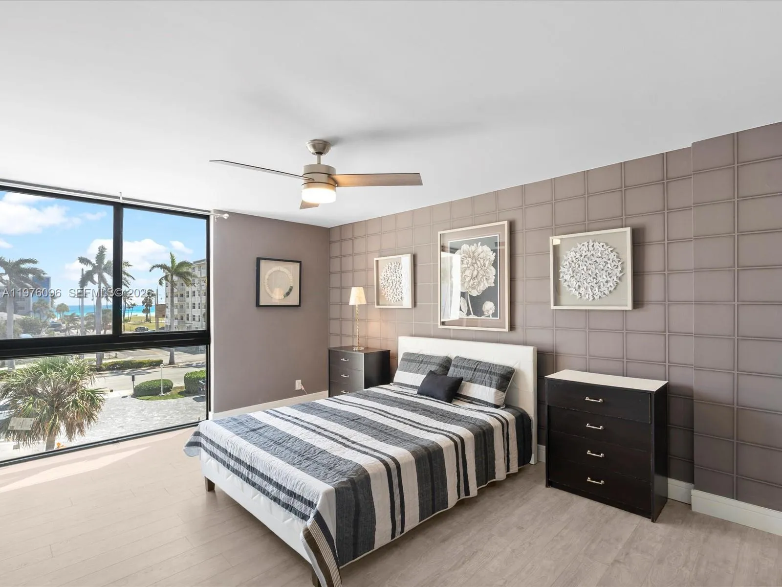 1500 S Ocean Dr 3g, Hollywood, Florida 33019, Hollywood, Florida 33019, 2 Bedrooms Bedrooms, ,2 BathroomsBathrooms,Residential Lease,For Rent,1500 S Ocean Dr 3g, Hollywood, Florida 33019,A11976096