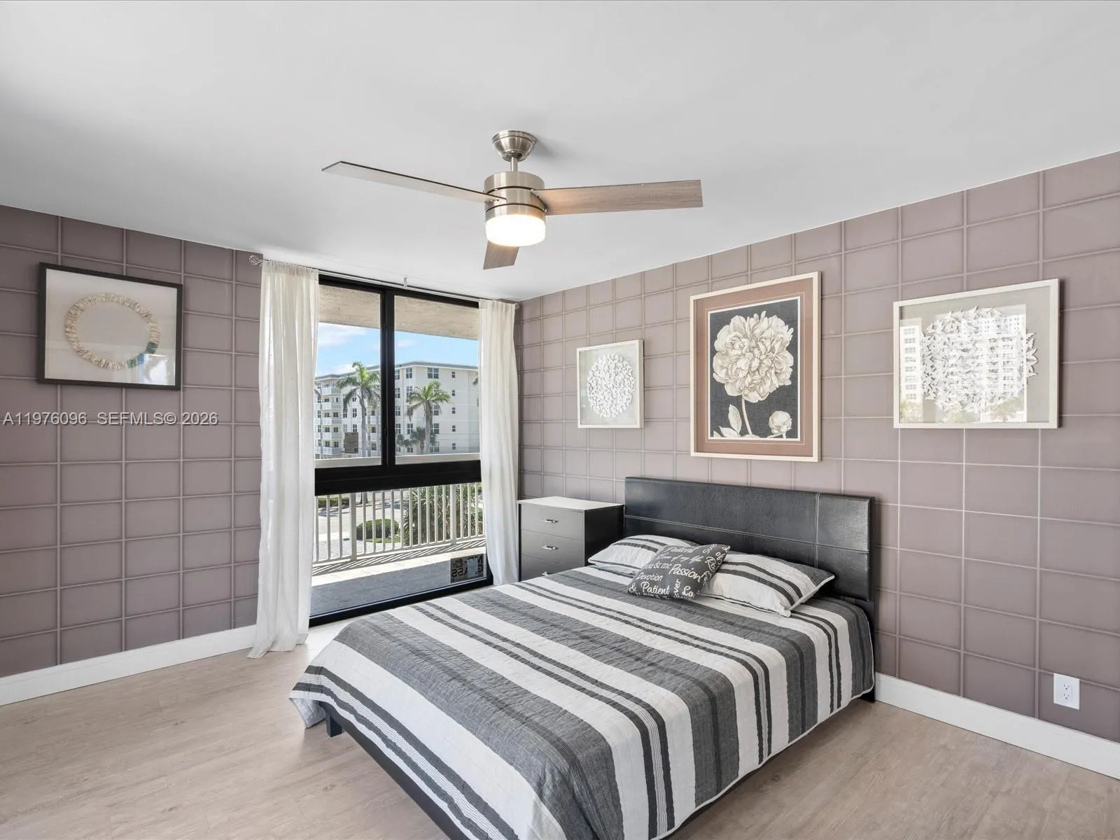 1500 S Ocean Dr 3g, Hollywood, Florida 33019, Hollywood, Florida 33019, 2 Bedrooms Bedrooms, ,2 BathroomsBathrooms,Residential Lease,For Rent,1500 S Ocean Dr 3g, Hollywood, Florida 33019,A11976096