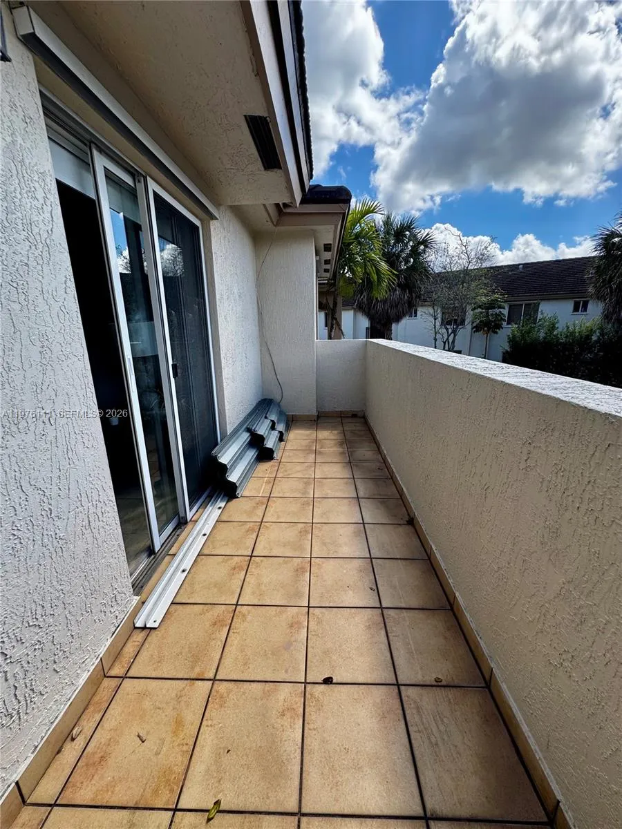 6676 Sw 115th Ct 404, Miami, Florida 33173, Miami, Florida 33173, 2 Bedrooms Bedrooms, ,2 BathroomsBathrooms,Residential Lease,For Rent,6676 Sw 115th Ct 404, Miami, Florida 33173,A11976111