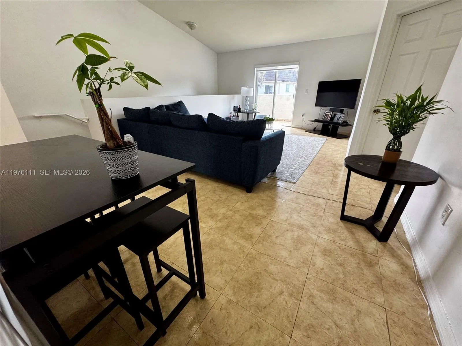 6676 Sw 115th Ct 404, Miami, Florida 33173, Miami, Florida 33173, 2 Bedrooms Bedrooms, ,2 BathroomsBathrooms,Residential Lease,For Rent,6676 Sw 115th Ct 404, Miami, Florida 33173,A11976111