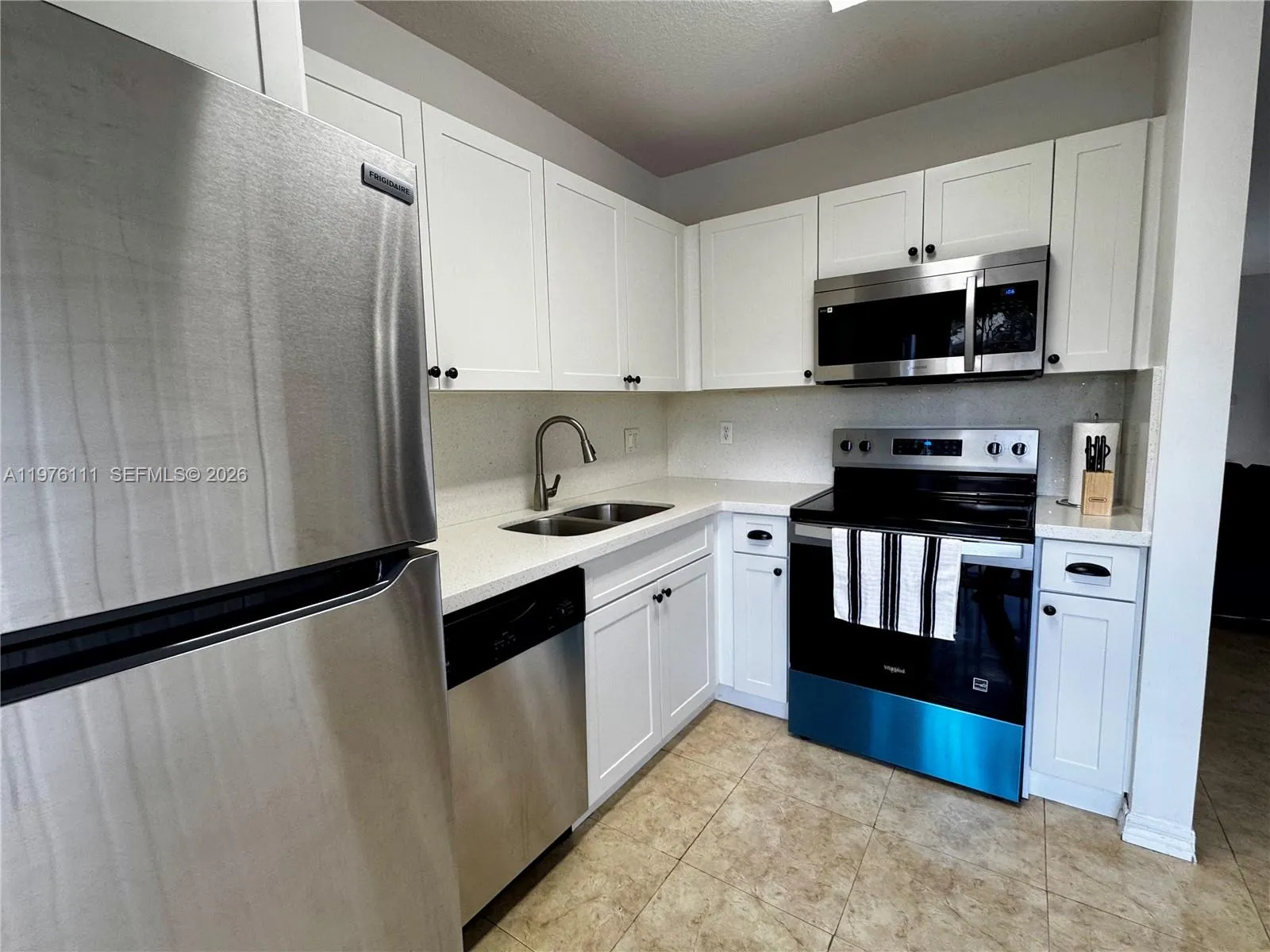 6676 Sw 115th Ct 404, Miami, Florida 33173, Miami, Florida 33173, 2 Bedrooms Bedrooms, ,2 BathroomsBathrooms,Residential Lease,For Rent,6676 Sw 115th Ct 404, Miami, Florida 33173,A11976111