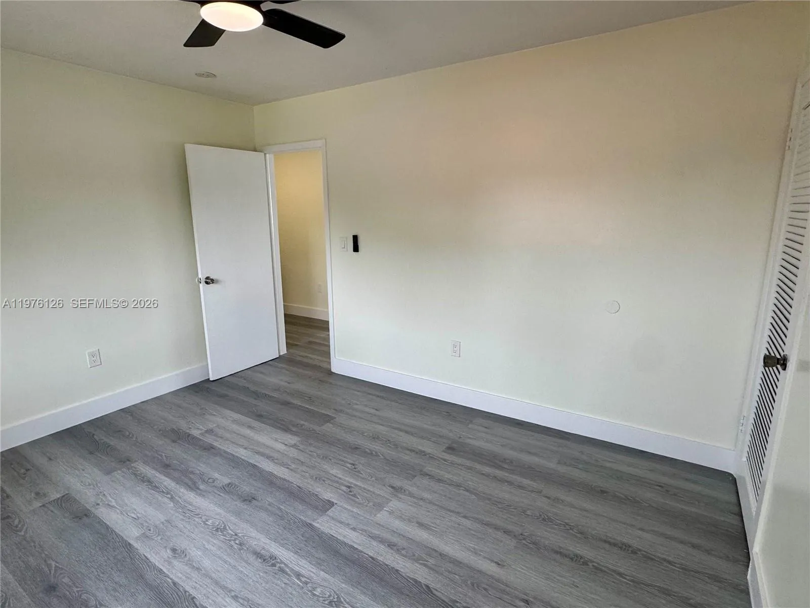 852 Sw 1st St 5, Miami, Florida 33130, Miami, Florida 33130, 1 Bedroom Bedrooms, ,1 BathroomBathrooms,Residential Lease,For Rent,852 Sw 1st St 5, Miami, Florida 33130,A11976126