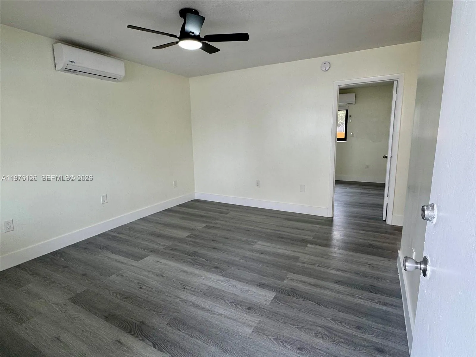 852 Sw 1st St 5, Miami, Florida 33130, Miami, Florida 33130, 1 Bedroom Bedrooms, ,1 BathroomBathrooms,Residential Lease,For Rent,852 Sw 1st St 5, Miami, Florida 33130,A11976126