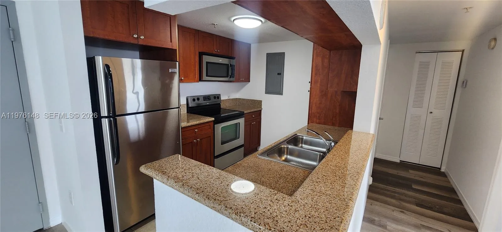 36 Nw 6th Ave 403, Miami, Florida 33128, Miami, Florida 33128, 1 Bedroom Bedrooms, ,1 BathroomBathrooms,Residential Lease,For Rent,36 Nw 6th Ave 403, Miami, Florida 33128,A11976148