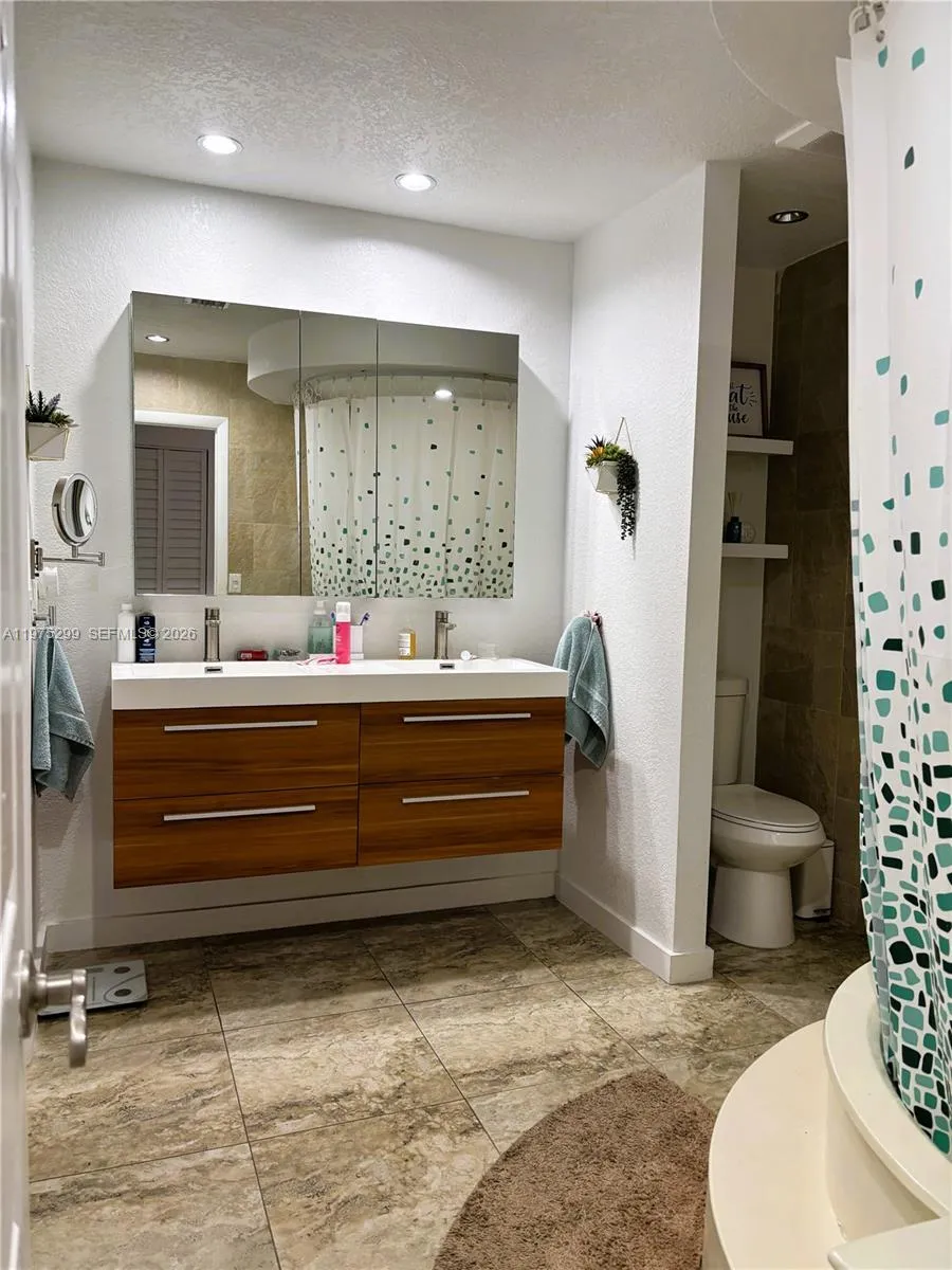 6937 Sw 115th Pl C37, Miami, Florida 33173, Miami, Florida 33173, 3 Bedrooms Bedrooms, ,2 BathroomsBathrooms,Residential,For Sale,6937 Sw 115th Pl C37, Miami, Florida 33173,A11975299