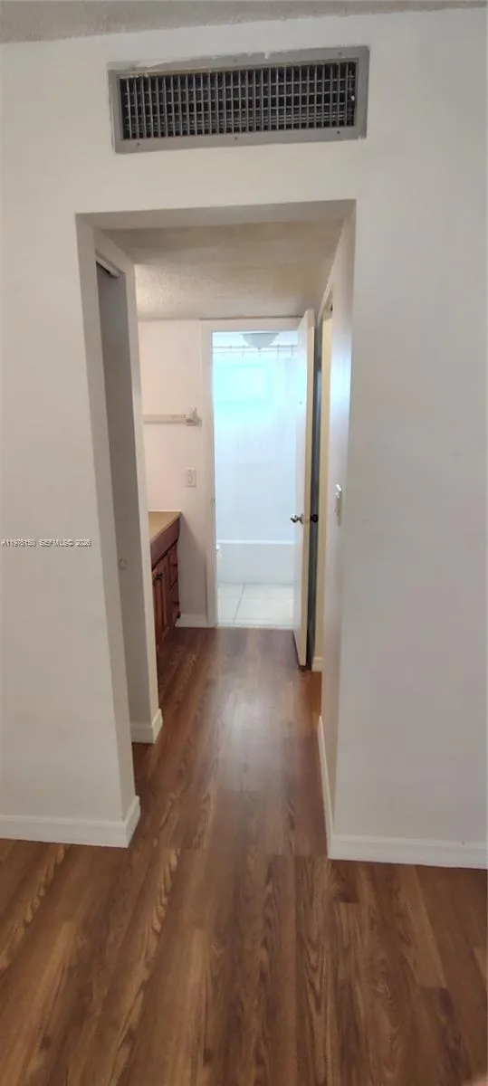 6090 Nw 64th Ave 306, Tamarac, Florida 33319, Tamarac, Florida 33319, 1 Bedroom Bedrooms, ,1 BathroomBathrooms,Residential Lease,For Rent,6090 Nw 64th Ave 306, Tamarac, Florida 33319,A11976150