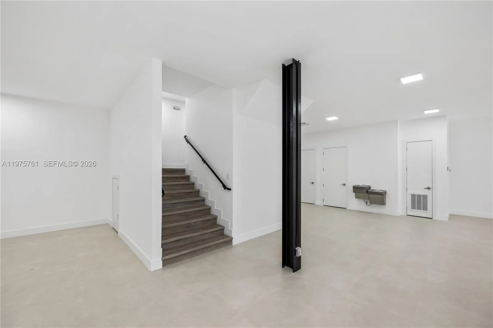 129 N Miami Ave, Miami, Florida 33128, Miami, Florida 33128, ,Commercial Lease,For Rent,129 N Miami Ave, Miami, Florida 33128,A11975761