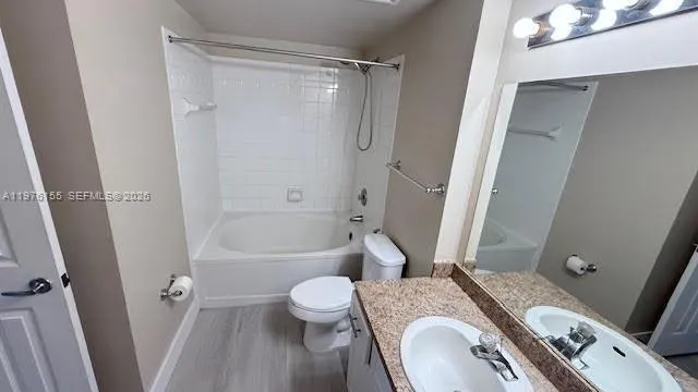 101 Sw 117th Ave 7305, Pembroke Pines, Florida 330, Pembroke Pines, Florida 33025, 1 Bedroom Bedrooms, ,1 BathroomBathrooms,Residential Lease,For Rent,101 Sw 117th Ave 7305, Pembroke Pines, Florida 330,A11976155