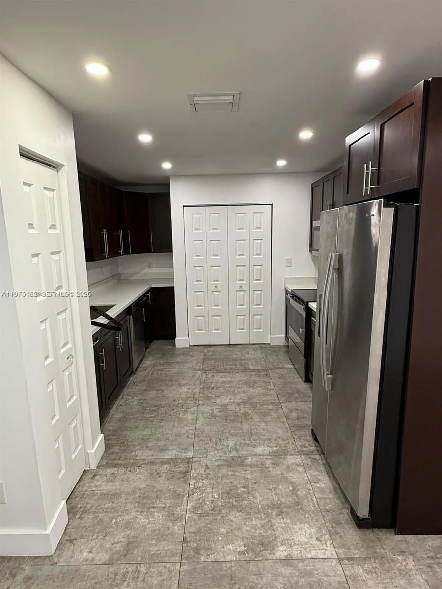 11801 Sw 180th St, Miami, Florida 33177, Miami, Florida 33177, 4 Bedrooms Bedrooms, ,2 BathroomsBathrooms,Residential,For Sale,11801 Sw 180th St, Miami, Florida 33177,A11976182