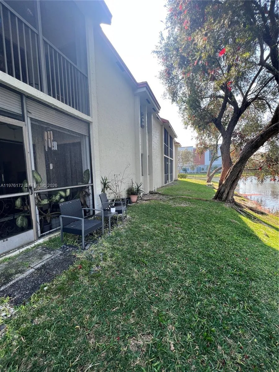5533 Courtyard Dr 5533, Margate, Florida 33063, Margate, Florida 33063, 2 Bedrooms Bedrooms, ,2 BathroomsBathrooms,Residential Lease,For Rent,5533 Courtyard Dr 5533, Margate, Florida 33063,A11976172