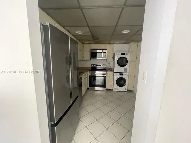 210 174th St 1006, Sunny Isles Beach, Florida 3316, Sunny Isles Beach, Florida 33160, 2 Bedrooms Bedrooms, ,2 BathroomsBathrooms,Residential Lease,For Rent,210 174th St 1006, Sunny Isles Beach, Florida 3316,A11976183