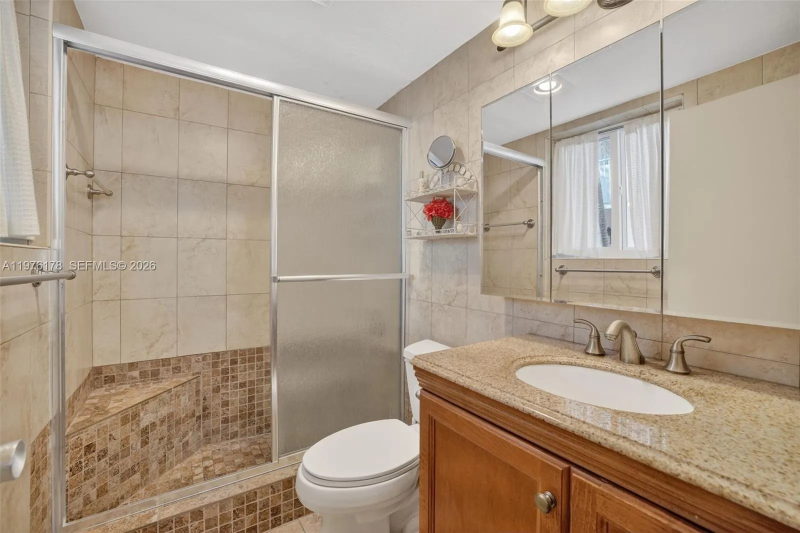 180 Isle Of Venice Dr 121, Fort Lauderdale, Florid, Fort Lauderdale, Florida 33301, 2 Bedrooms Bedrooms, ,2 BathroomsBathrooms,Residential Lease,For Rent,180 Isle Of Venice Dr 121, Fort Lauderdale, Florid,A11976178