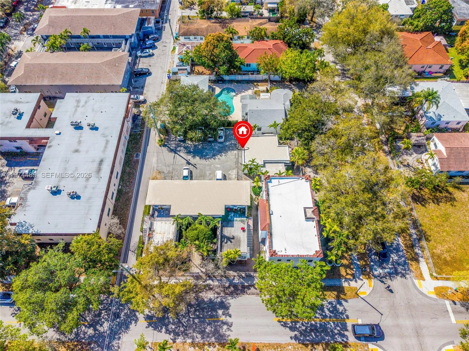 2000 Monroe St, Hollywood, Florida 33020, Hollywood, Florida 33020, ,Residential Income,For Sale,2000 Monroe St, Hollywood, Florida 33020,A11974489