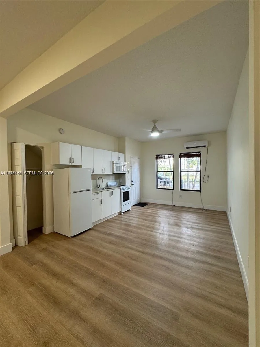 2000 Monroe St 1-15, Hollywood, Florida 33020, Hollywood, Florida 33020, ,Commercial Sale,For Sale,2000 Monroe St 1-15, Hollywood, Florida 33020,A11974135