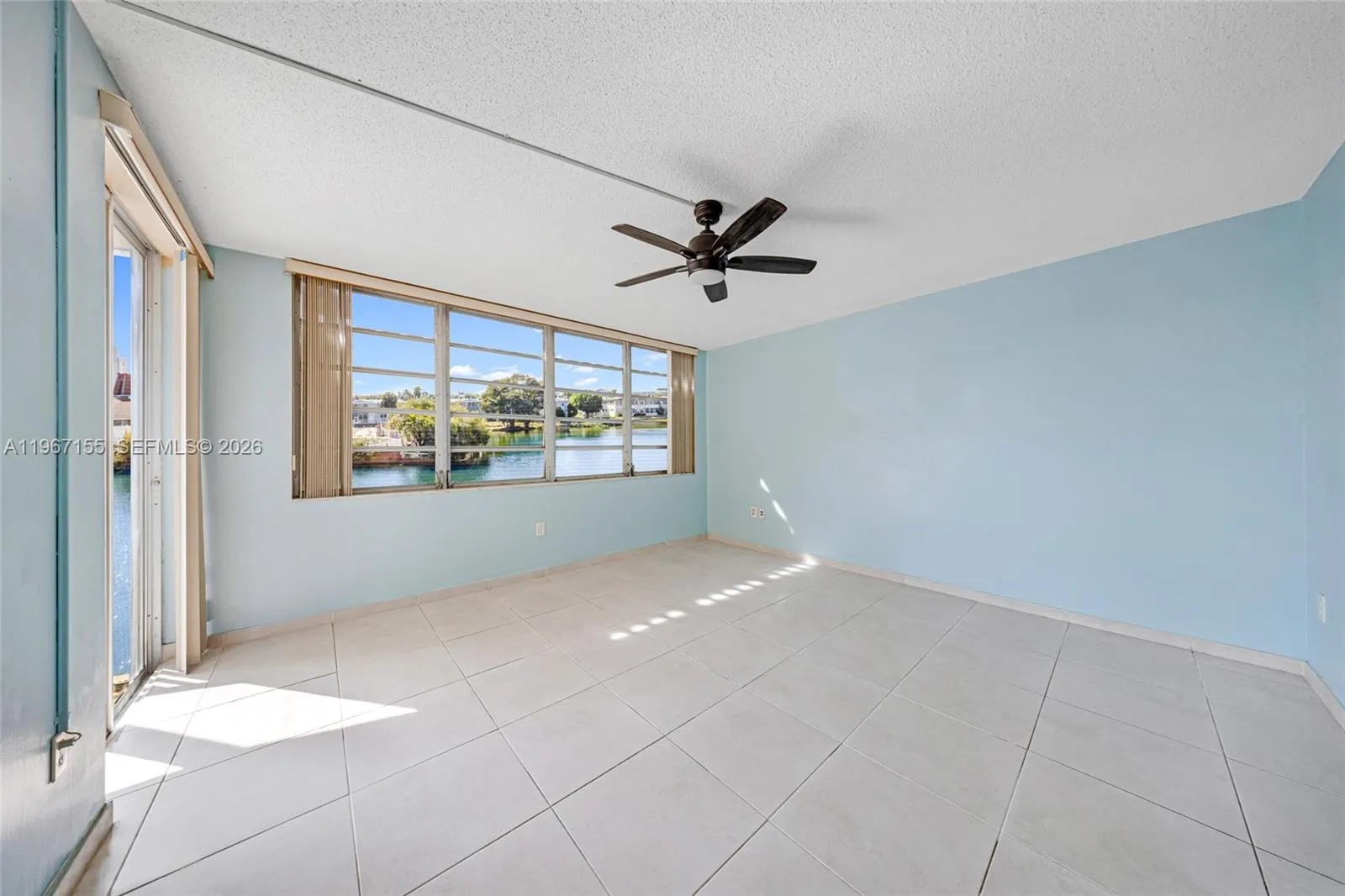 1750 Ne 191st St 326-4, Miami, Florida 33179, Miami, Florida 33179, 2 Bedrooms Bedrooms, ,2 BathroomsBathrooms,Residential,For Sale,1750 Ne 191st St 326-4, Miami, Florida 33179,A11967155