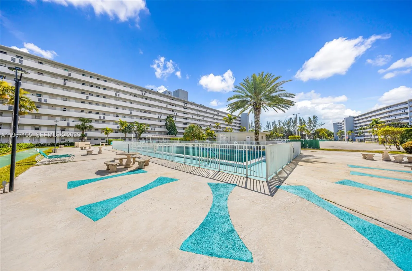 1750 Ne 191st St 326-4, Miami, Florida 33179, Miami, Florida 33179, 2 Bedrooms Bedrooms, ,2 BathroomsBathrooms,Residential,For Sale,1750 Ne 191st St 326-4, Miami, Florida 33179,A11967155