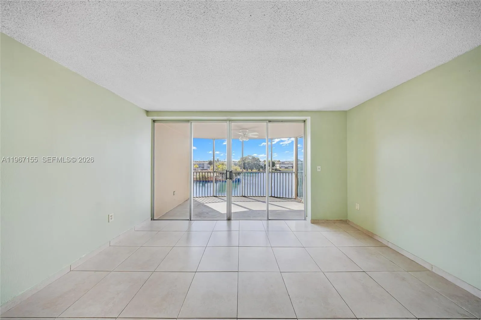 1750 Ne 191st St 326-4, Miami, Florida 33179, Miami, Florida 33179, 2 Bedrooms Bedrooms, ,2 BathroomsBathrooms,Residential,For Sale,1750 Ne 191st St 326-4, Miami, Florida 33179,A11967155