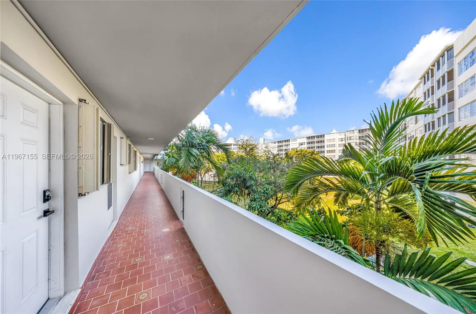 1750 Ne 191st St 326-4, Miami, Florida 33179, Miami, Florida 33179, 2 Bedrooms Bedrooms, ,2 BathroomsBathrooms,Residential,For Sale,1750 Ne 191st St 326-4, Miami, Florida 33179,A11967155