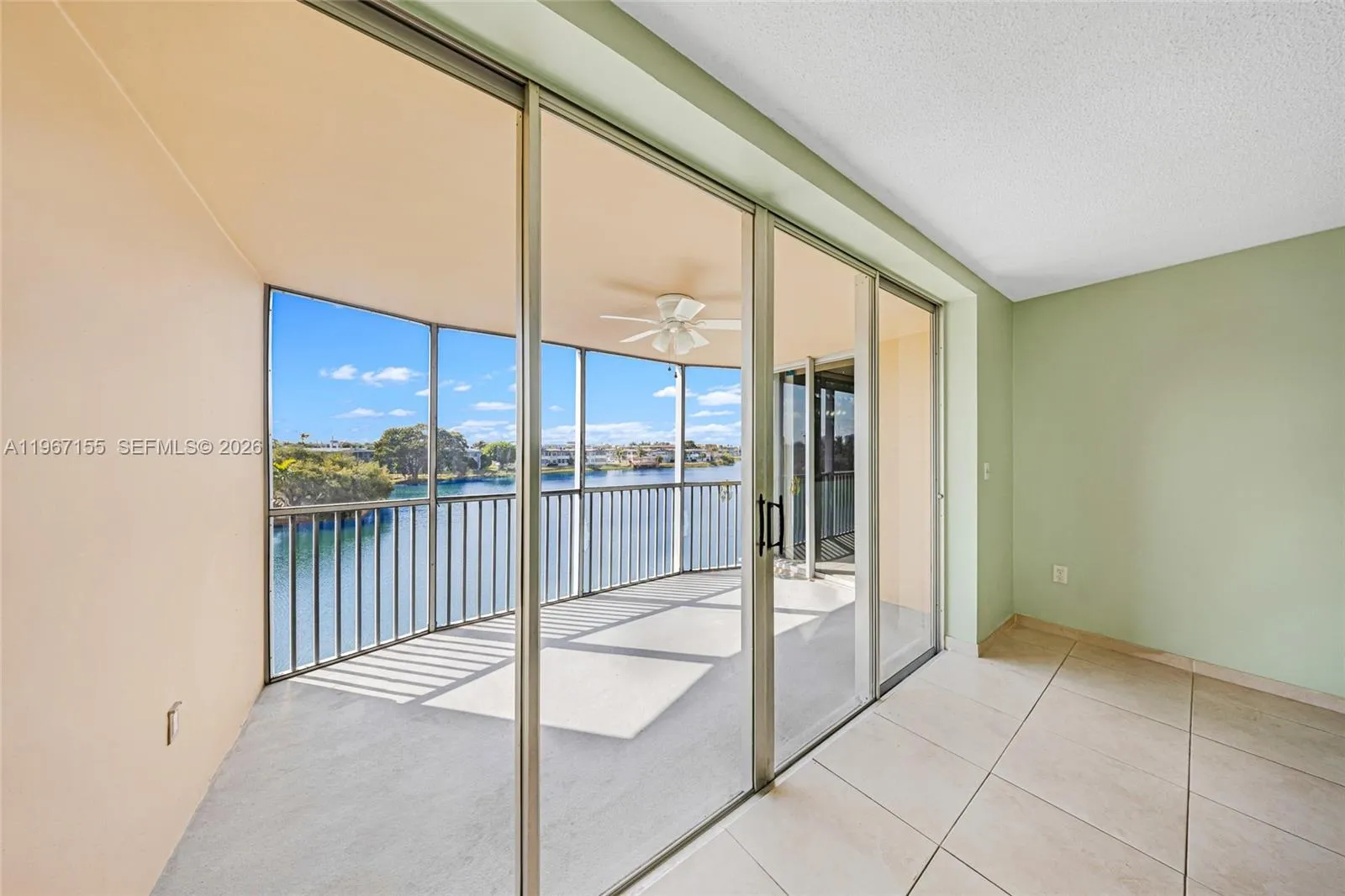 1750 Ne 191st St 326-4, Miami, Florida 33179, Miami, Florida 33179, 2 Bedrooms Bedrooms, ,2 BathroomsBathrooms,Residential,For Sale,1750 Ne 191st St 326-4, Miami, Florida 33179,A11967155