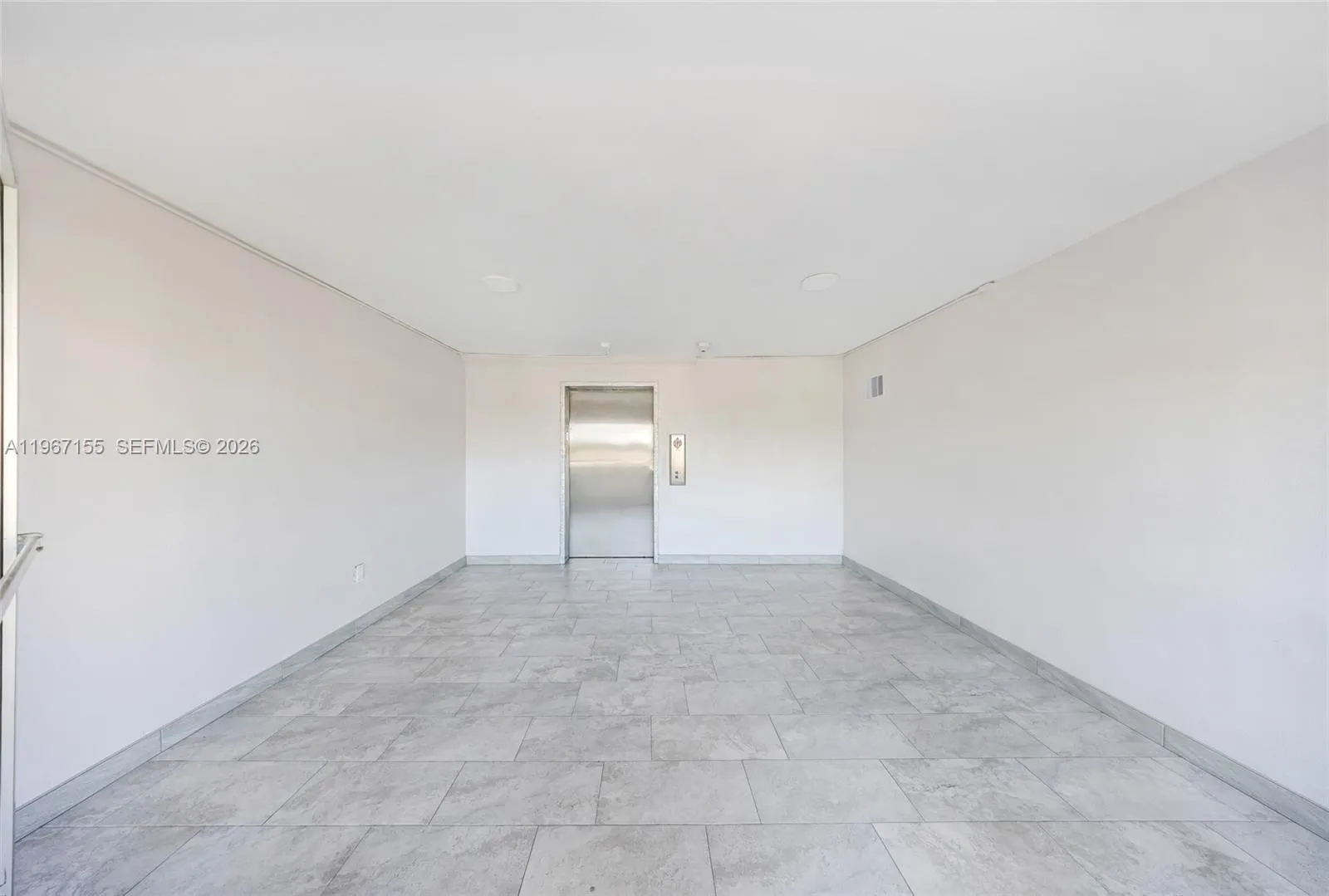 1750 Ne 191st St 326-4, Miami, Florida 33179, Miami, Florida 33179, 2 Bedrooms Bedrooms, ,2 BathroomsBathrooms,Residential,For Sale,1750 Ne 191st St 326-4, Miami, Florida 33179,A11967155