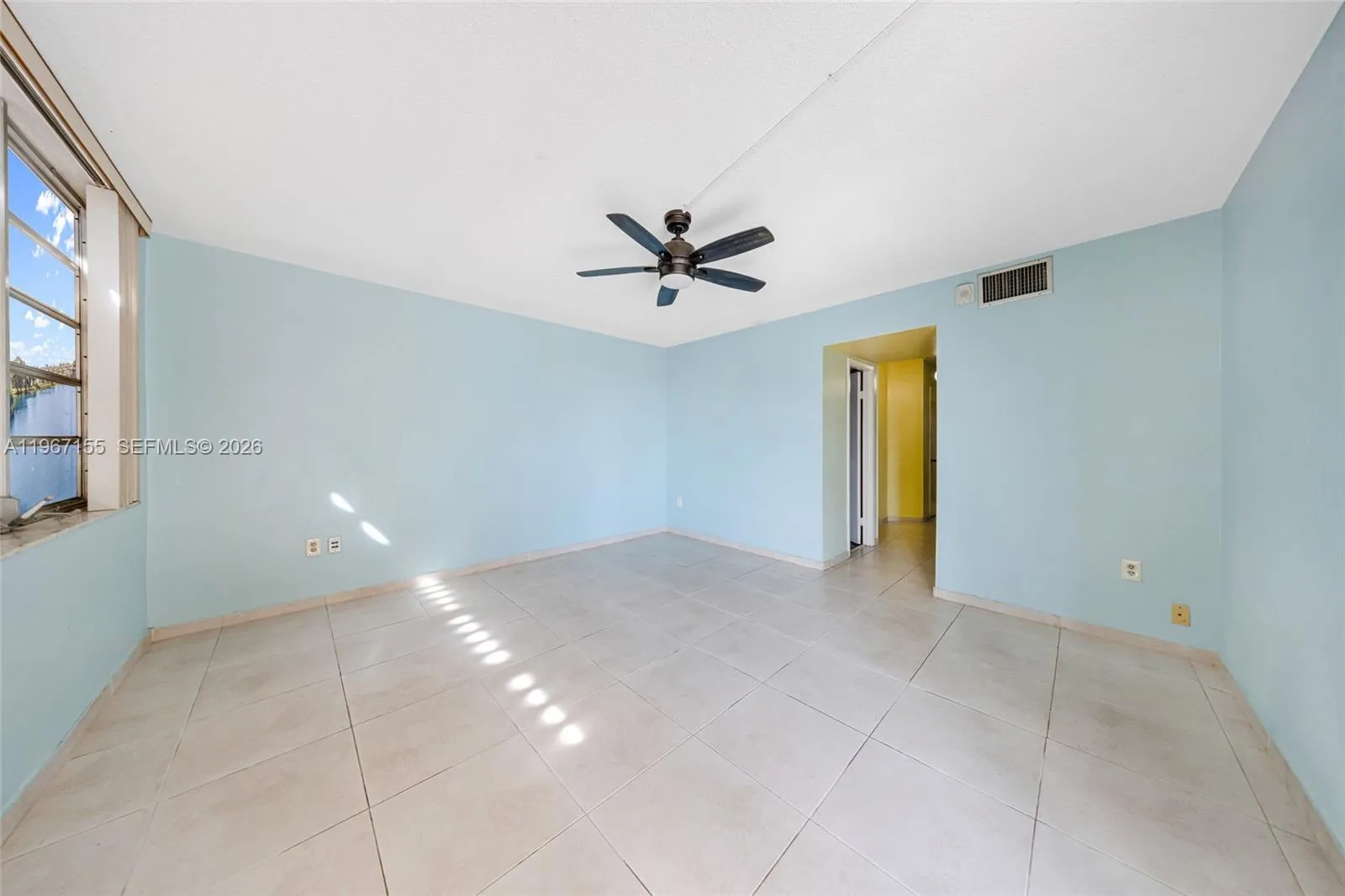 1750 Ne 191st St 326-4, Miami, Florida 33179, Miami, Florida 33179, 2 Bedrooms Bedrooms, ,2 BathroomsBathrooms,Residential,For Sale,1750 Ne 191st St 326-4, Miami, Florida 33179,A11967155