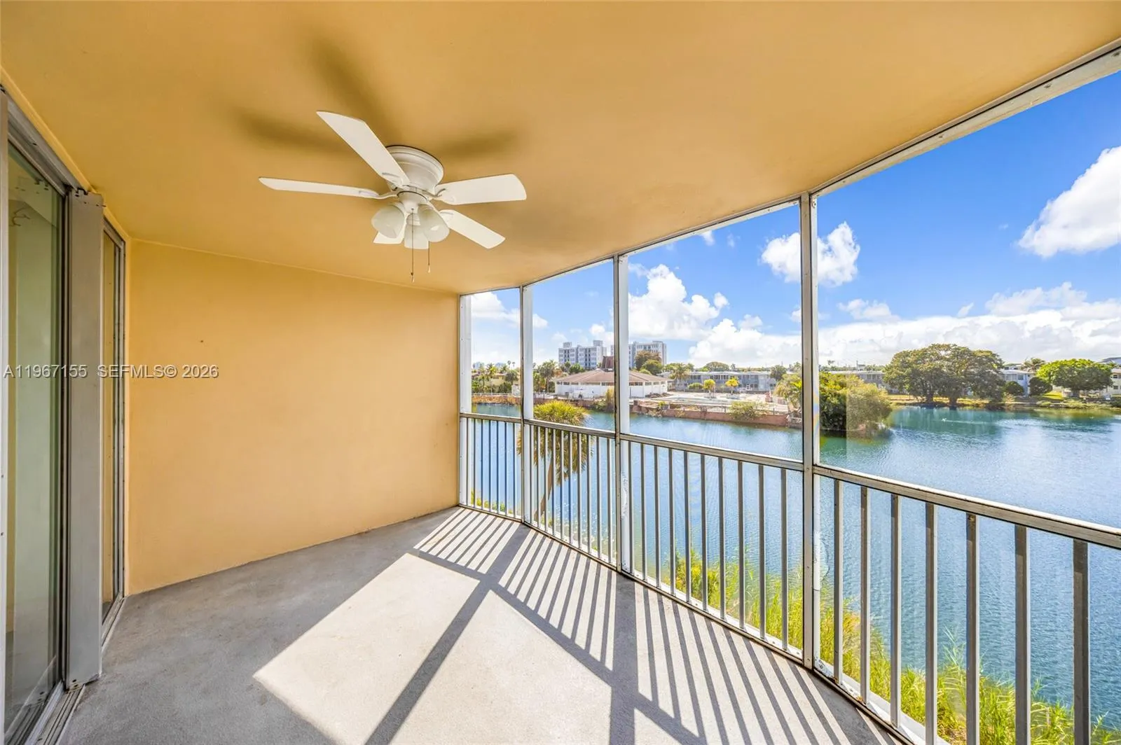 1750 Ne 191st St 326-4, Miami, Florida 33179, Miami, Florida 33179, 2 Bedrooms Bedrooms, ,2 BathroomsBathrooms,Residential,For Sale,1750 Ne 191st St 326-4, Miami, Florida 33179,A11967155