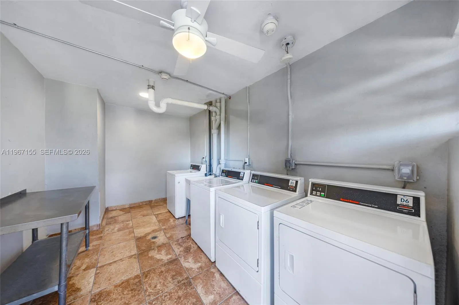 1750 Ne 191st St 326-4, Miami, Florida 33179, Miami, Florida 33179, 2 Bedrooms Bedrooms, ,2 BathroomsBathrooms,Residential,For Sale,1750 Ne 191st St 326-4, Miami, Florida 33179,A11967155