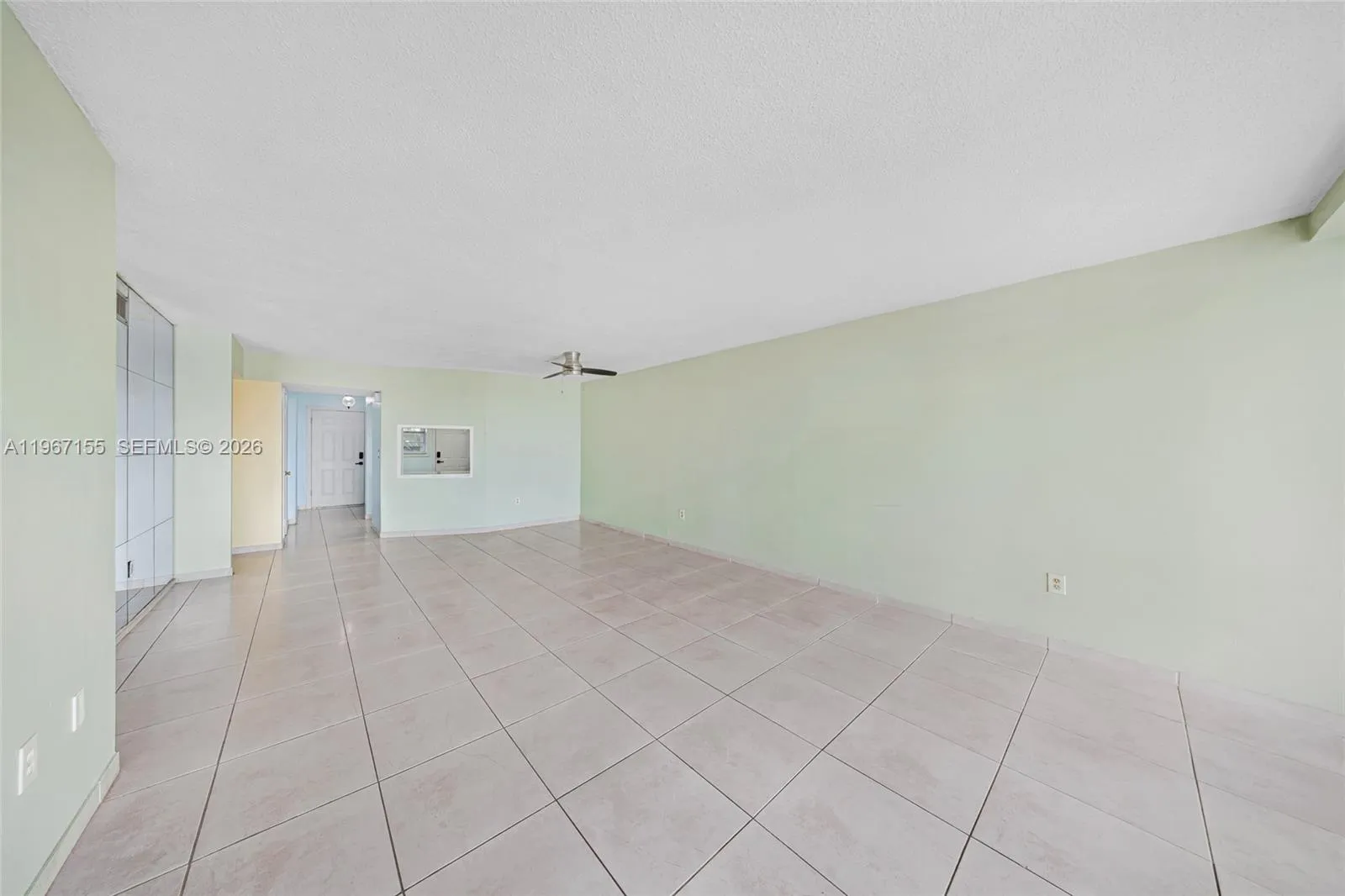 1750 Ne 191st St 326-4, Miami, Florida 33179, Miami, Florida 33179, 2 Bedrooms Bedrooms, ,2 BathroomsBathrooms,Residential,For Sale,1750 Ne 191st St 326-4, Miami, Florida 33179,A11967155