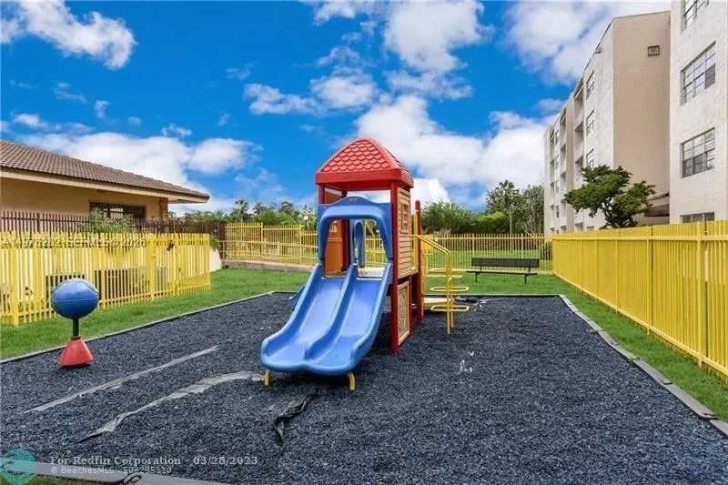 7000 Nw 186th St 4-227, Hialeah, Florida 33015, Hialeah, Florida 33015, 1 Bedroom Bedrooms, ,1 BathroomBathrooms,Residential Lease,For Rent,7000 Nw 186th St 4-227, Hialeah, Florida 33015,A11976202