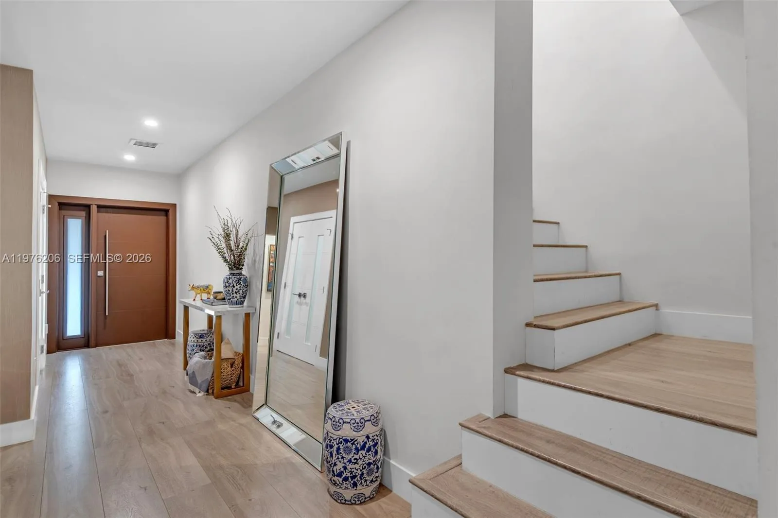 6235 Alton Rd, Miami Beach, Florida 33140, Miami Beach, Florida 33140, 3 Bedrooms Bedrooms, ,3 BathroomsBathrooms,Residential,For Sale,6235 Alton Rd, Miami Beach, Florida 33140,A11976206