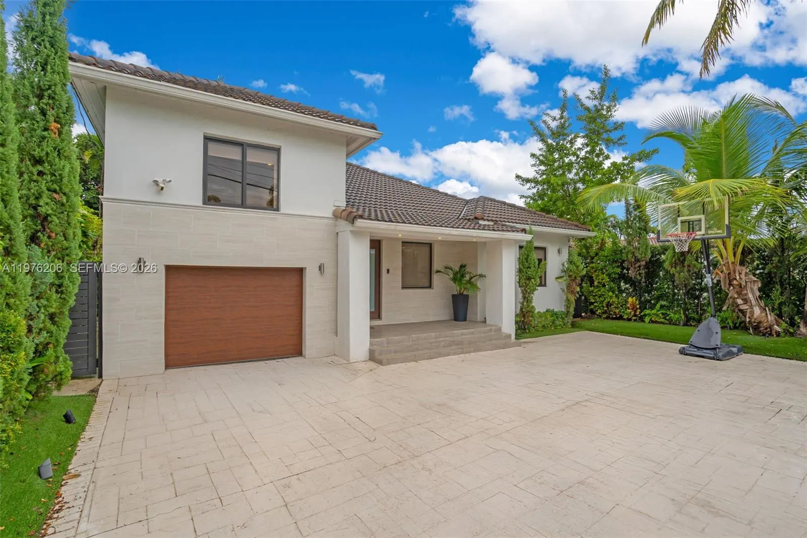 6235 Alton Rd, Miami Beach, Florida 33140, Miami Beach, Florida 33140, 3 Bedrooms Bedrooms, ,3 BathroomsBathrooms,Residential,For Sale,6235 Alton Rd, Miami Beach, Florida 33140,A11976206