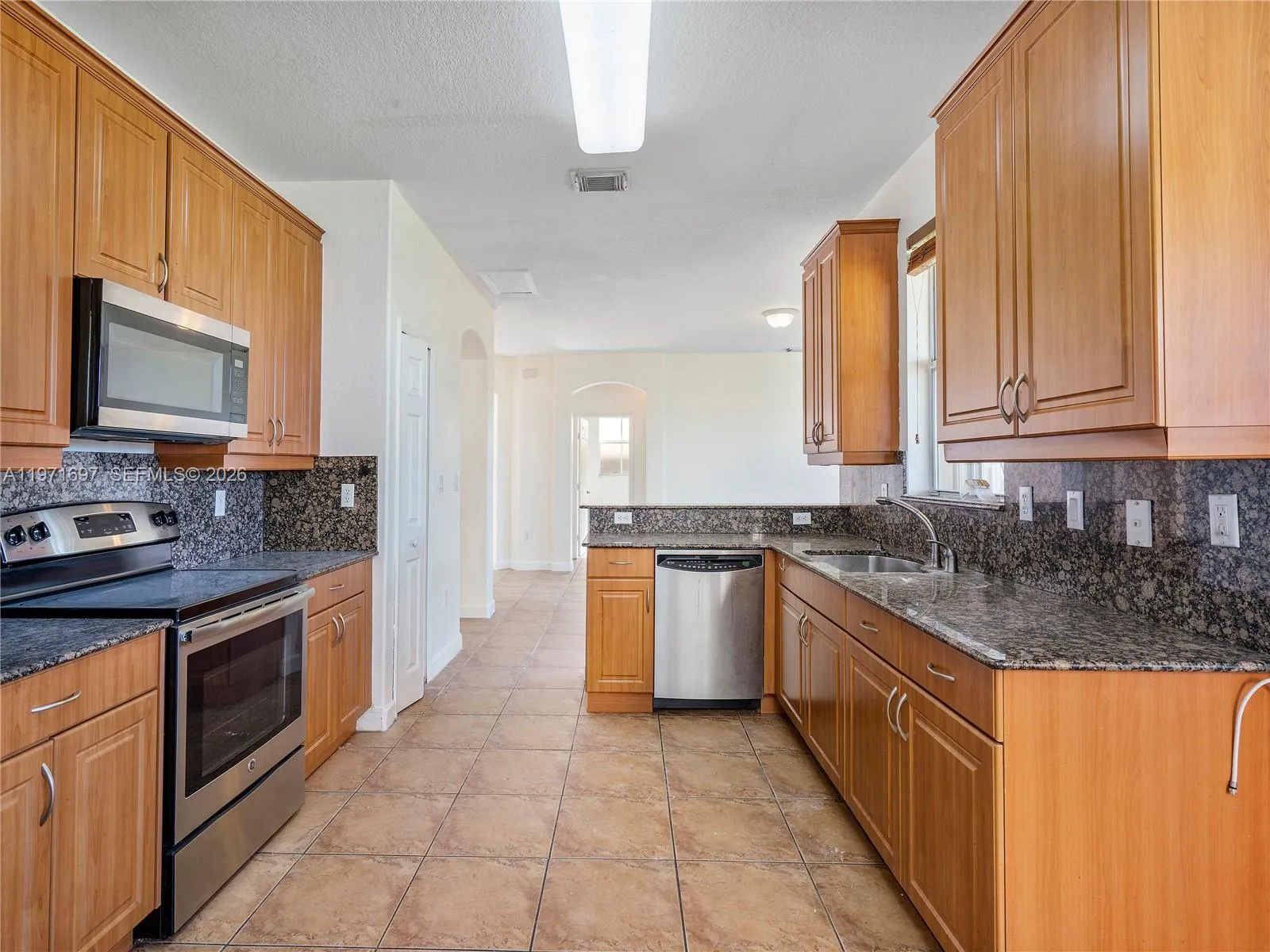 12348 Sw 125th Ter 12348, Miami, Florida 33186, Miami, Florida 33186, 4 Bedrooms Bedrooms, ,3 BathroomsBathrooms,Residential Lease,For Rent,12348 Sw 125th Ter 12348, Miami, Florida 33186,A11971697