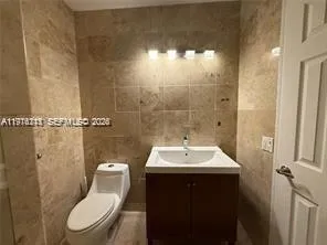 8435 Crespi Blvd 6, Miami Beach, Florida 33141, Miami Beach, Florida 33141, 2 Bedrooms Bedrooms, ,2 BathroomsBathrooms,Residential Lease,For Rent,8435 Crespi Blvd 6, Miami Beach, Florida 33141,A11976211