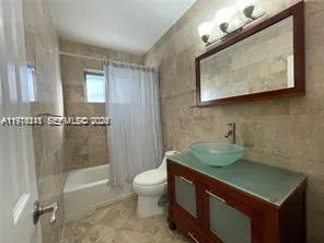 8435 Crespi Blvd 6, Miami Beach, Florida 33141, Miami Beach, Florida 33141, 2 Bedrooms Bedrooms, ,2 BathroomsBathrooms,Residential Lease,For Rent,8435 Crespi Blvd 6, Miami Beach, Florida 33141,A11976211